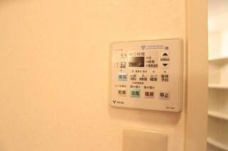 いそがしい方に便利な浴室乾燥機