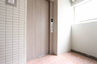 エレベーターもついてます
