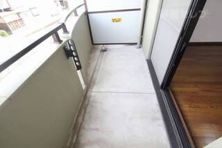 ※102号室内装写真参照