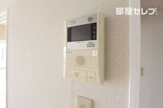 ※302号室の写真参照