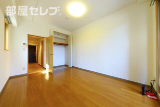 出窓は角部屋の特権です。