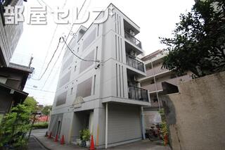 おしゃれな外観。
