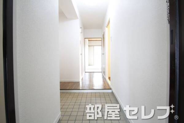 玄関口。