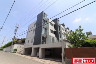 オシャレな外観