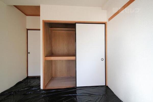 和室の収納です。
