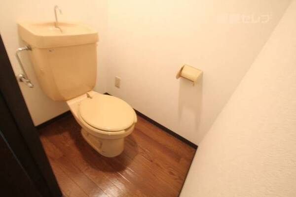 洋式トイレです。