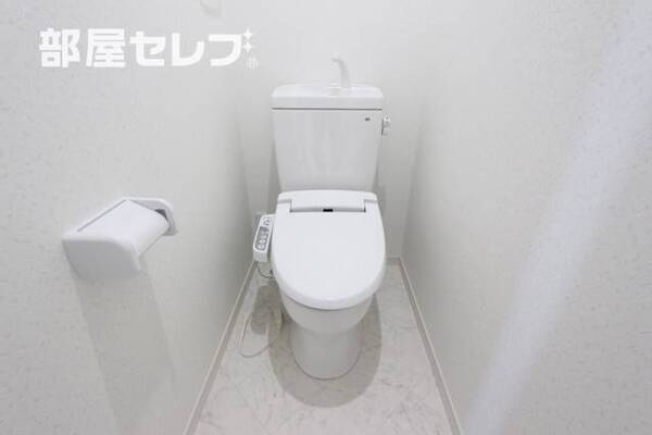 ※階によりアクセントクロスが異なります。（301号室写真）