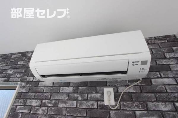 ※階によりアクセントクロスが異なります。（301号室写真）