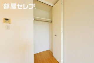 おしゃれな化粧台です。