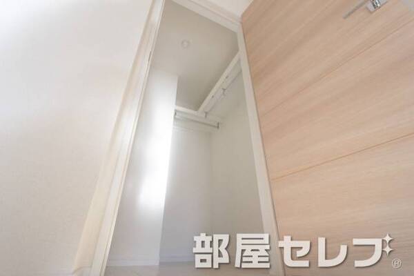 人気のウォークインクローゼットです。