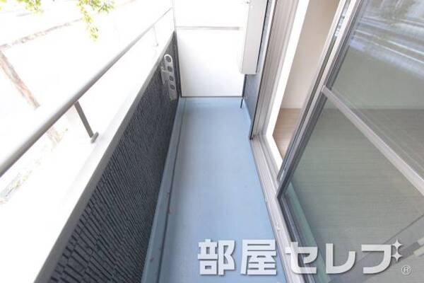 日当たりの良いバルコニーです。