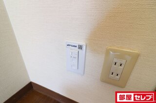 ※303号室内装写真参照