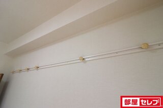 ※303号室内装写真参照