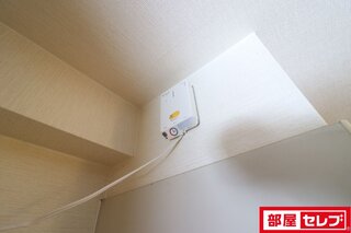 ※303号室内装写真参照