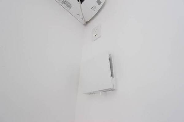 （302号室内参照）