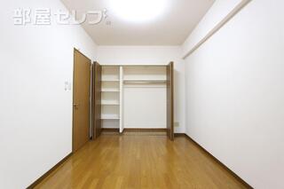 反転タイプのお部屋の写真です。