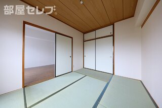 反転タイプのお部屋の写真です。