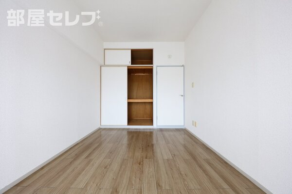 反転タイプのお部屋の写真です。