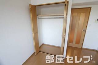 クローゼット。他号室の写真です。