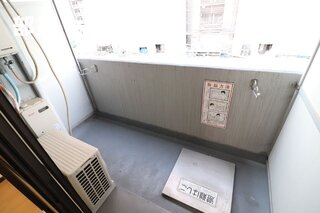 ベランダにでると名古屋駅周辺見渡せます