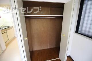 家具はどう設置しますか。