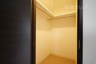 201号室の画像を載せています。