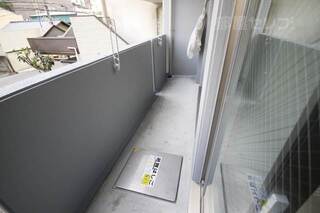 201号室の画像を載せています。