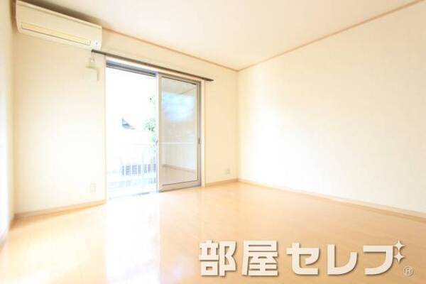 きれいなお部屋で落ち着きますね。