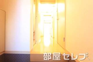 玄関から見たお写真です。