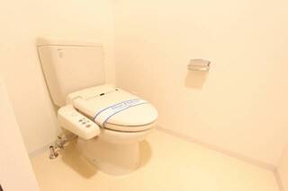 ウォシュレットつきのトイレです