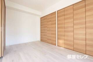 寝室も十分な広さがあります