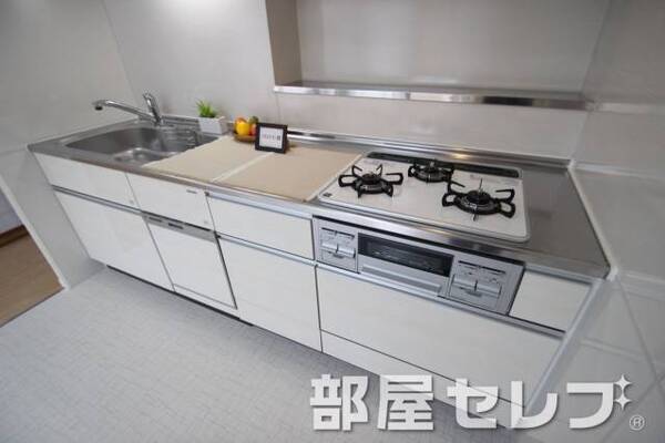 システムキッチン。リフォーム前