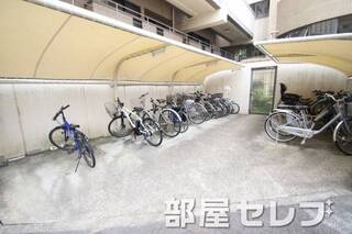 自転車置場。