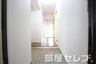 玄関口。