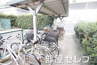 自転車置場。