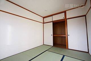 落ち着きのある和室