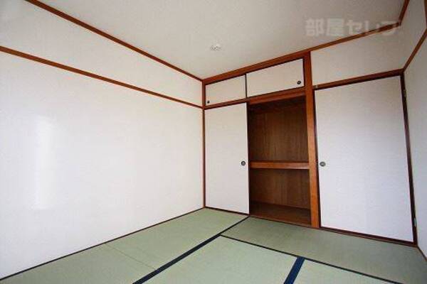 落ち着きのある和室