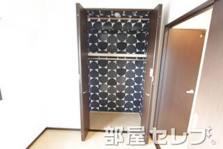 クローゼット。