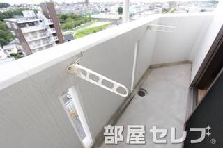 洗濯物が隠せれます。