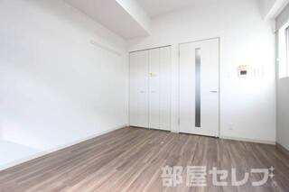※201号室の写真を流用しています。