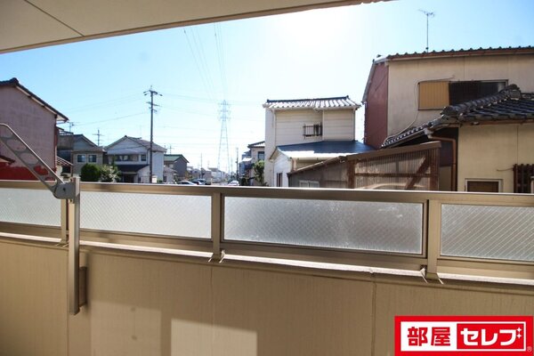 ワンちゃん用の入口です