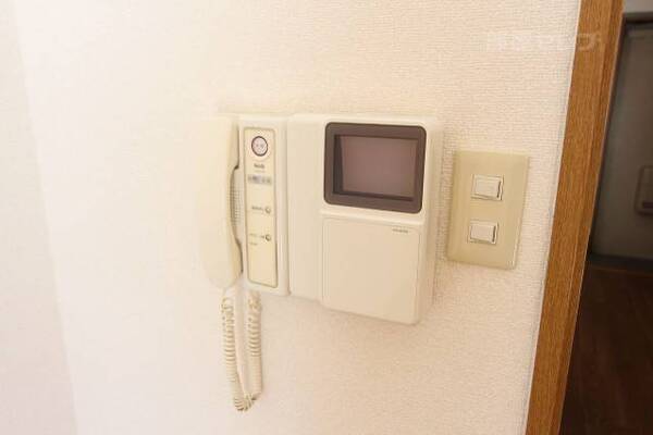 内装は7Ｃの写真です。