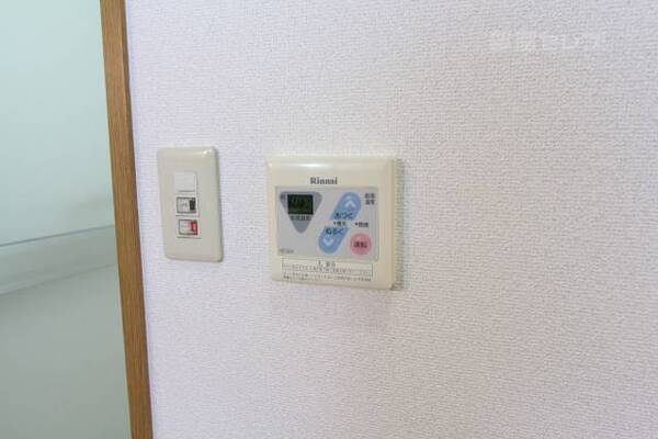 内装は7Ｃの写真です。