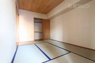 別号室の写真参照