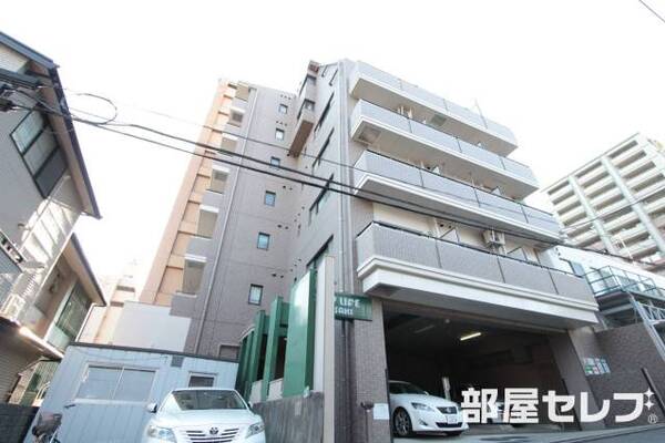 外壁の綺麗なマンションです