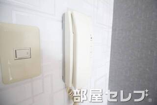 インターホン。