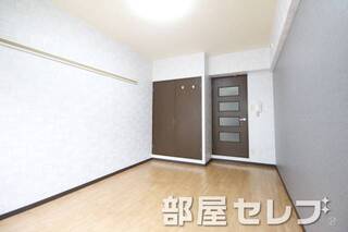 違う角度からの居室。