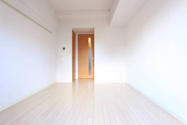 白を基調としたオシャレなお部屋です。