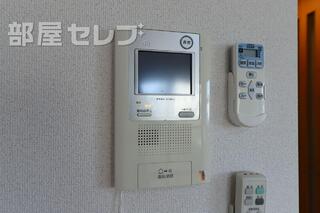 テレビモニターフォンで来客時も安心です。