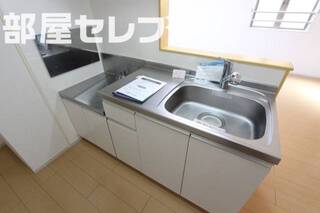 キッチン収納も充実しております
